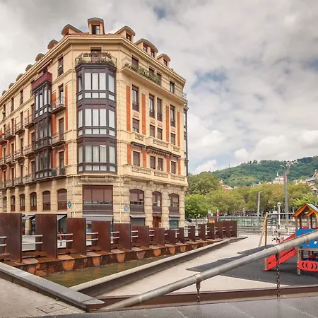 Apartman Coqueto, Junto Al Ayuntamiento Y La Ria *