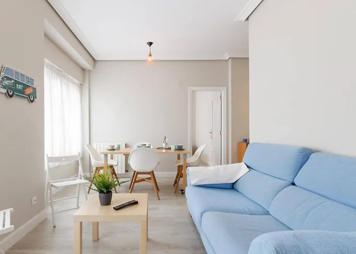 Coqueto, Junto Al Ayuntamiento Y La Ria Apartment *