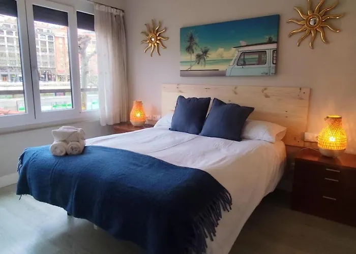 Coqueto, Junto Al Ayuntamiento Y La Ria Apartment *